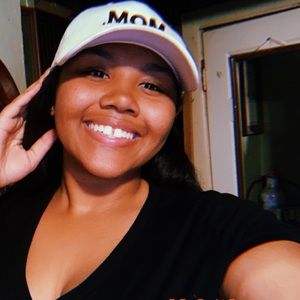 Meet your Posher, Savannah